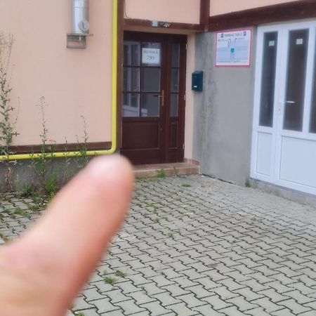 Apartman Adam Veľký Slavkov Exterior foto