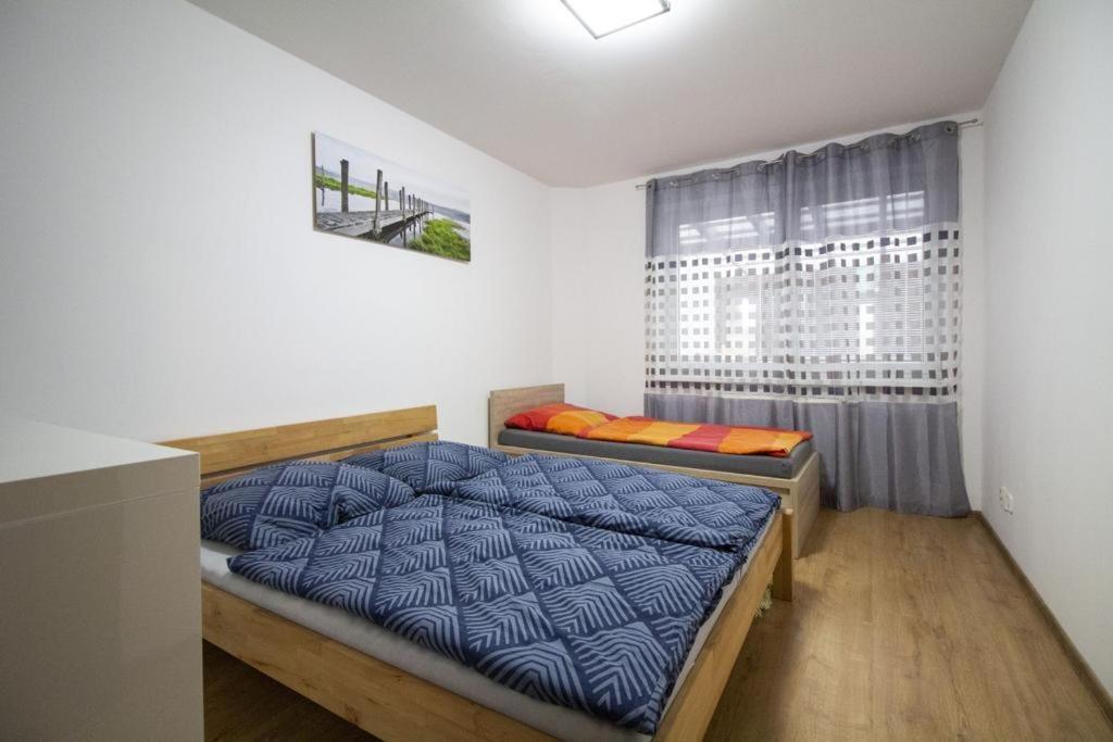 Apartman Adam Veľký Slavkov Exterior foto