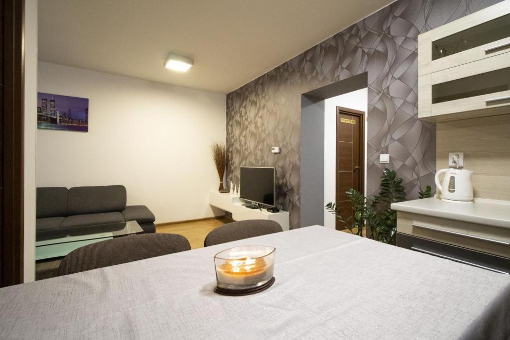 Apartman Adam Veľký Slavkov Exterior foto